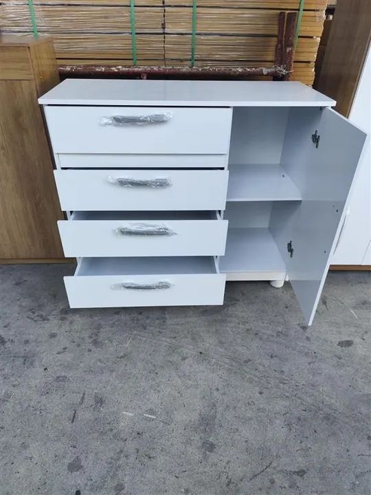 Cômoda Zaqueu 4 Gavetas 100% MDF  - Foto 3