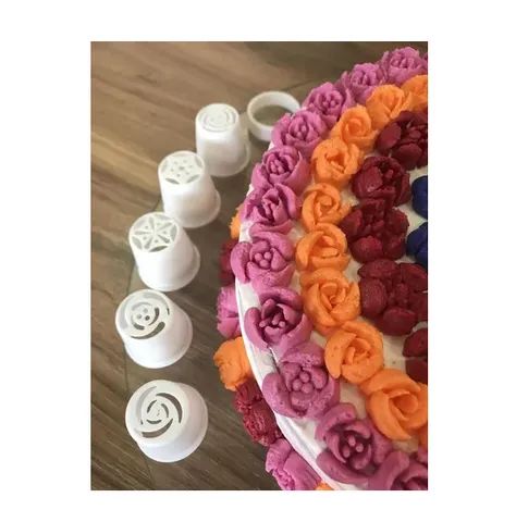 Kit Saco Decorador Confeiteiro Vem Com 5 Bicos Russos - Foto 2