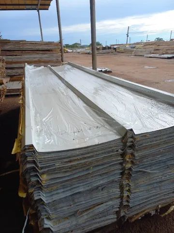 tapumes e telhas pra cobertura  - Foto 2
