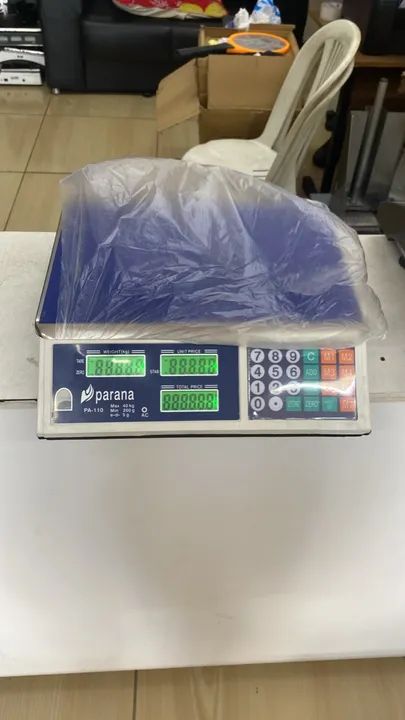 BALANÇA DIGITAL 40kg NOVA NA CAIXA GARANTIA SERVIÇO DE ENTREGA NOTA FISCAL