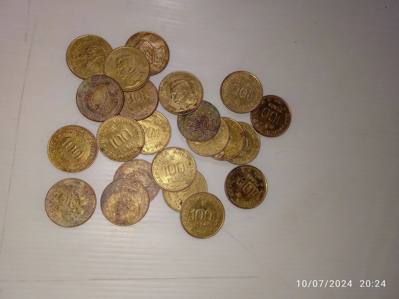 Moedas antigas Peso argentino da década de 70. Kit com 22 peças  - Foto 2