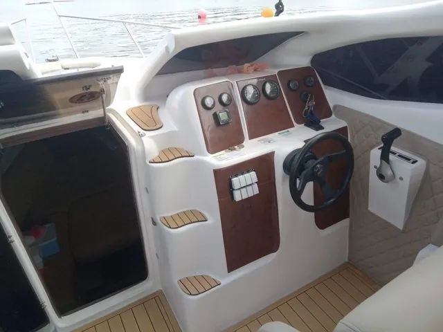 Lancha cabinada - Foto 4