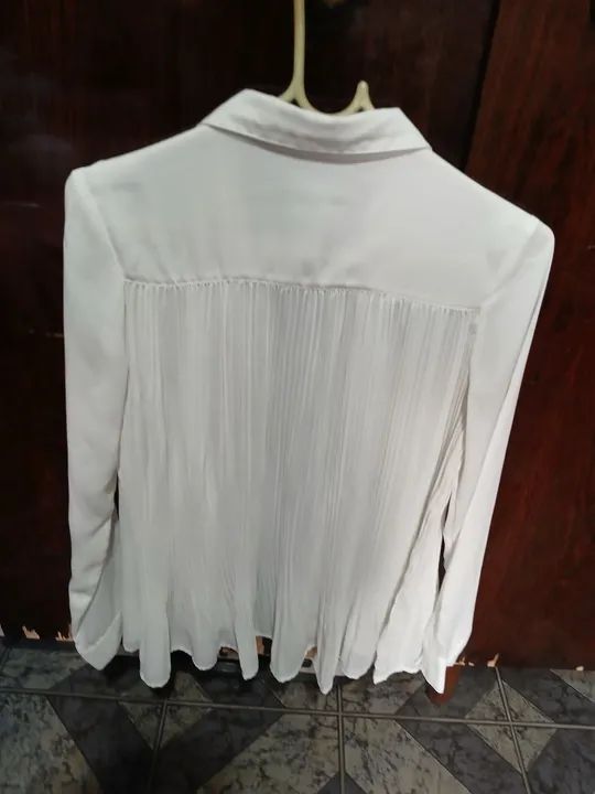 Camisa  feminina  Plissada Hering - Foto 2