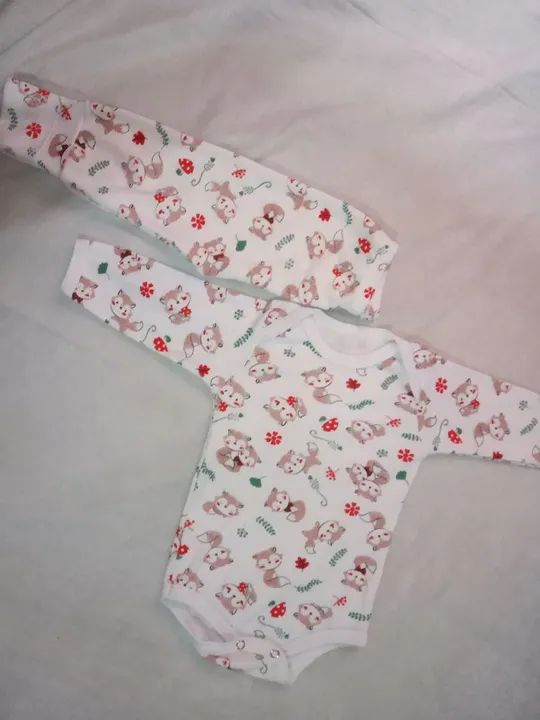 Conjunto de casaco com calça novo - Foto 2