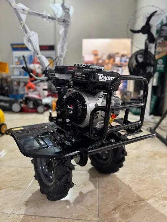 Motocultivador a Gasolina 7Hp 212cc C/ Pneus e Enxadas - Toyama (Novo)