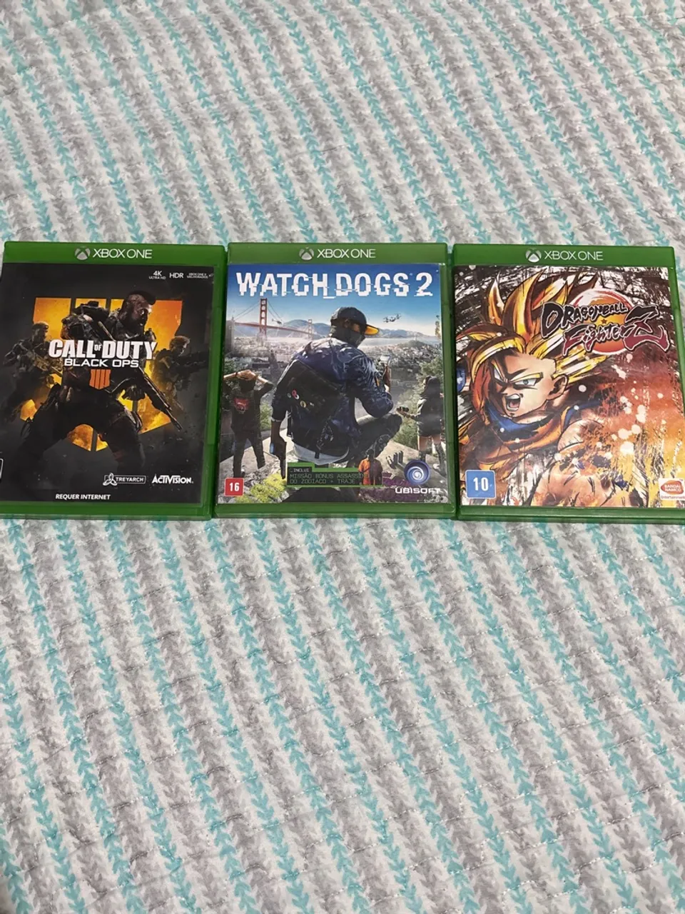 3 Jogos Xbox One - Call of Duty Black Ops, Watch Dogs 2 e Dragon Ball Fighterz