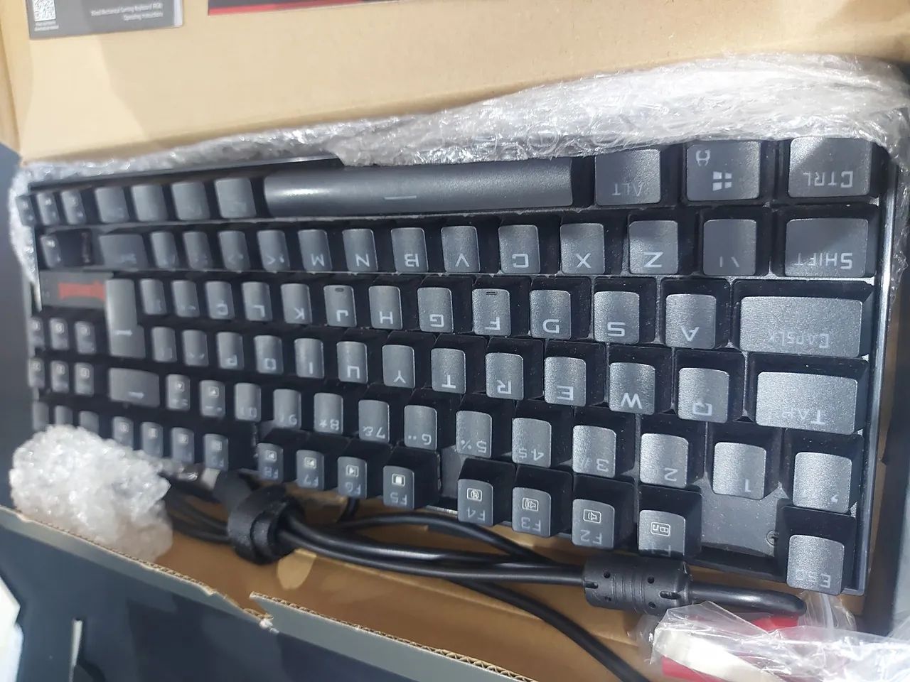 Teclado mecânico Gamer Redragon64285943546753124