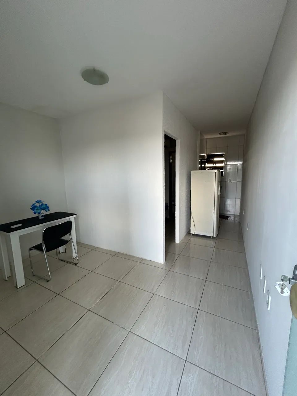 Kitnets mobiliadas , alugamos mensais e diárias, com 1?e 2 quartos  - Foto 4