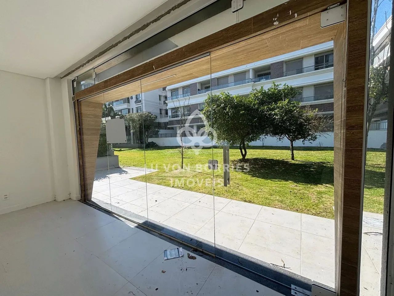 Sala à venda no bairro Jurerê - Florianópolis/SC - Foto 5