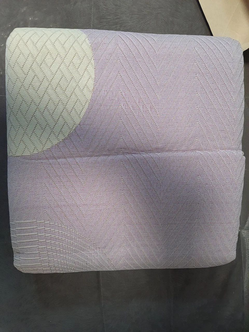 Colcha portuguesa com design exclusivo