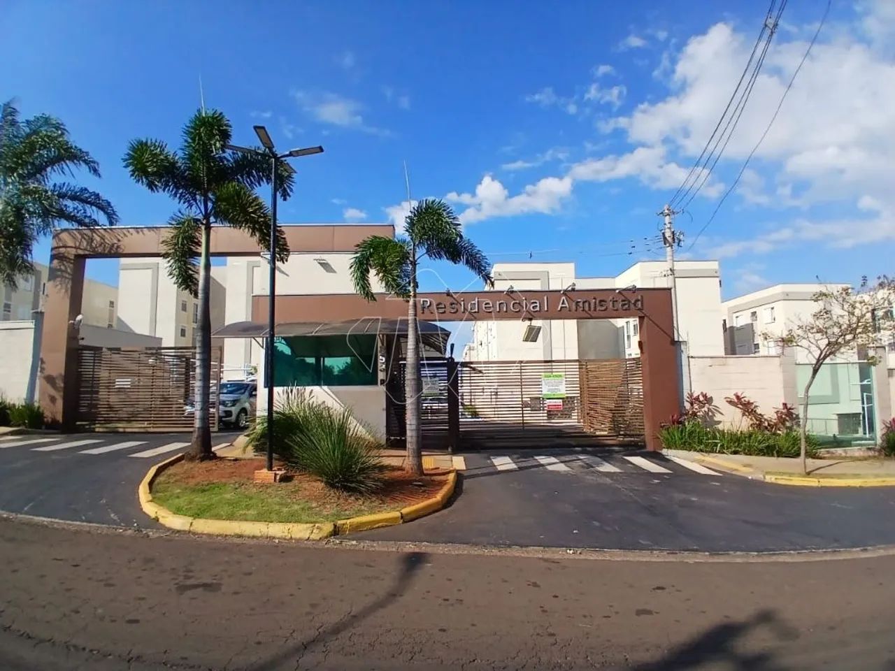 Locação de Apartamentos / Padrão na cidade de Araraquara