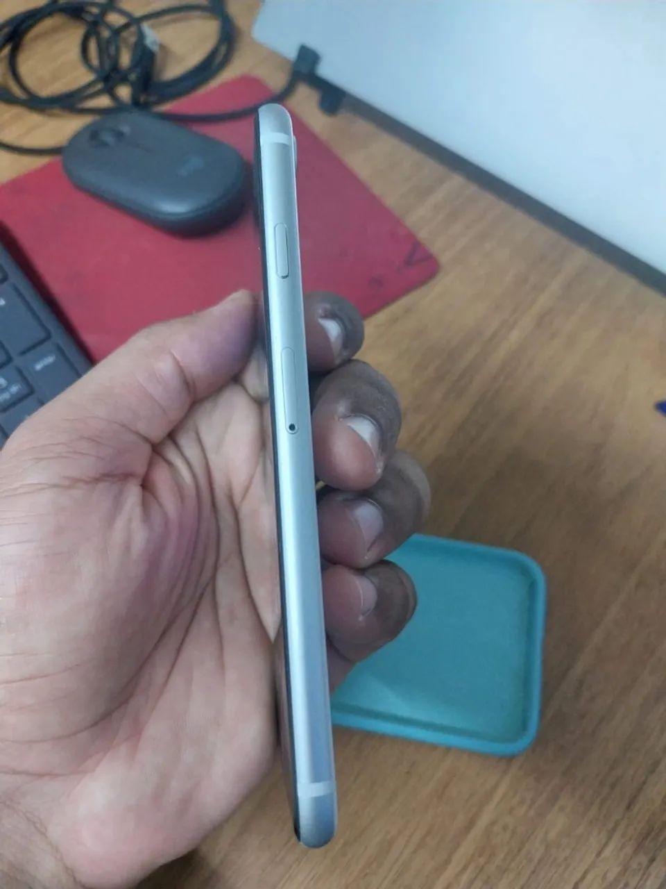 iPhone SE 3 geração, troco em console ps4/series s - Foto 5