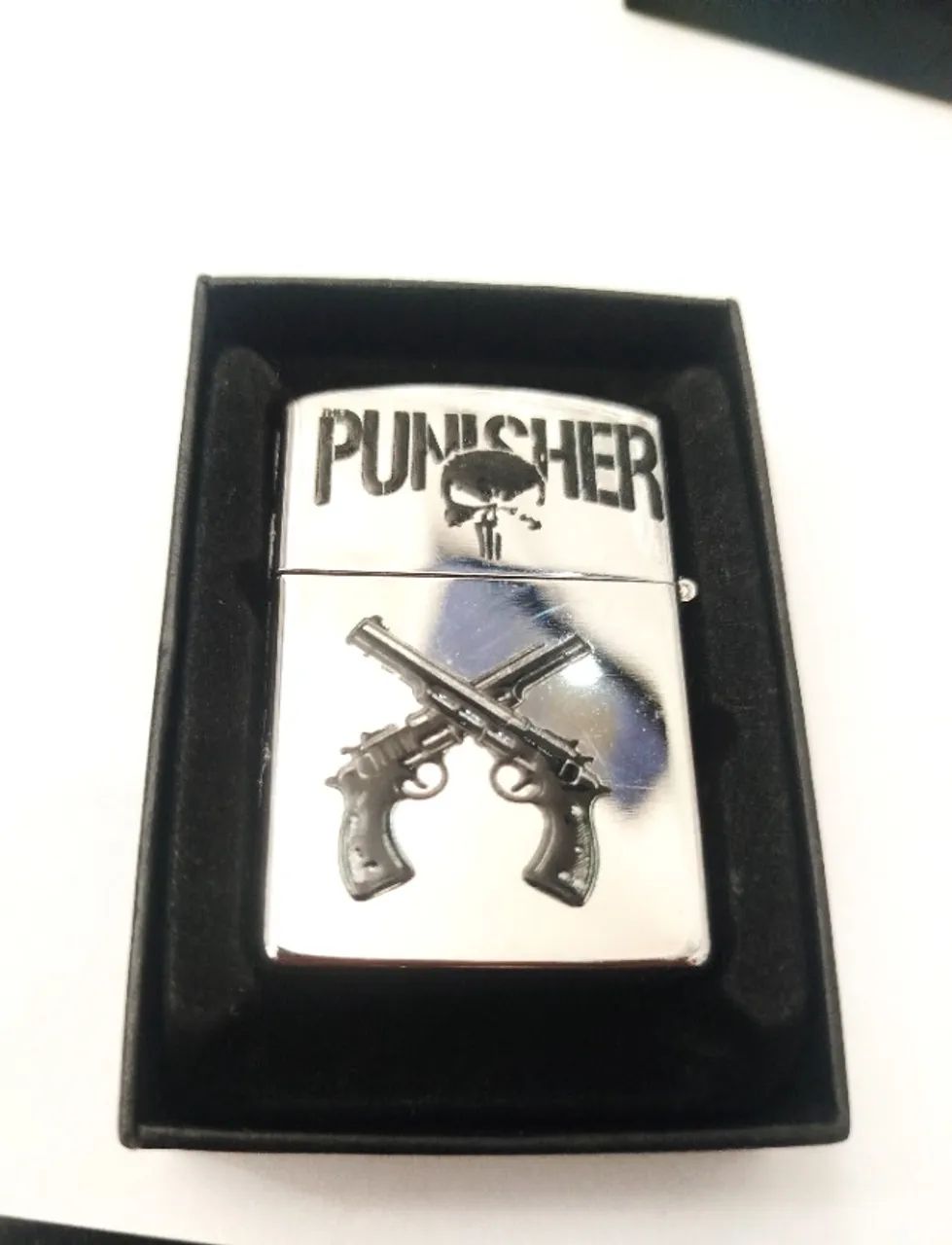 Isqueiro Não é Zippo Punisher Justiveiro - Foto 2