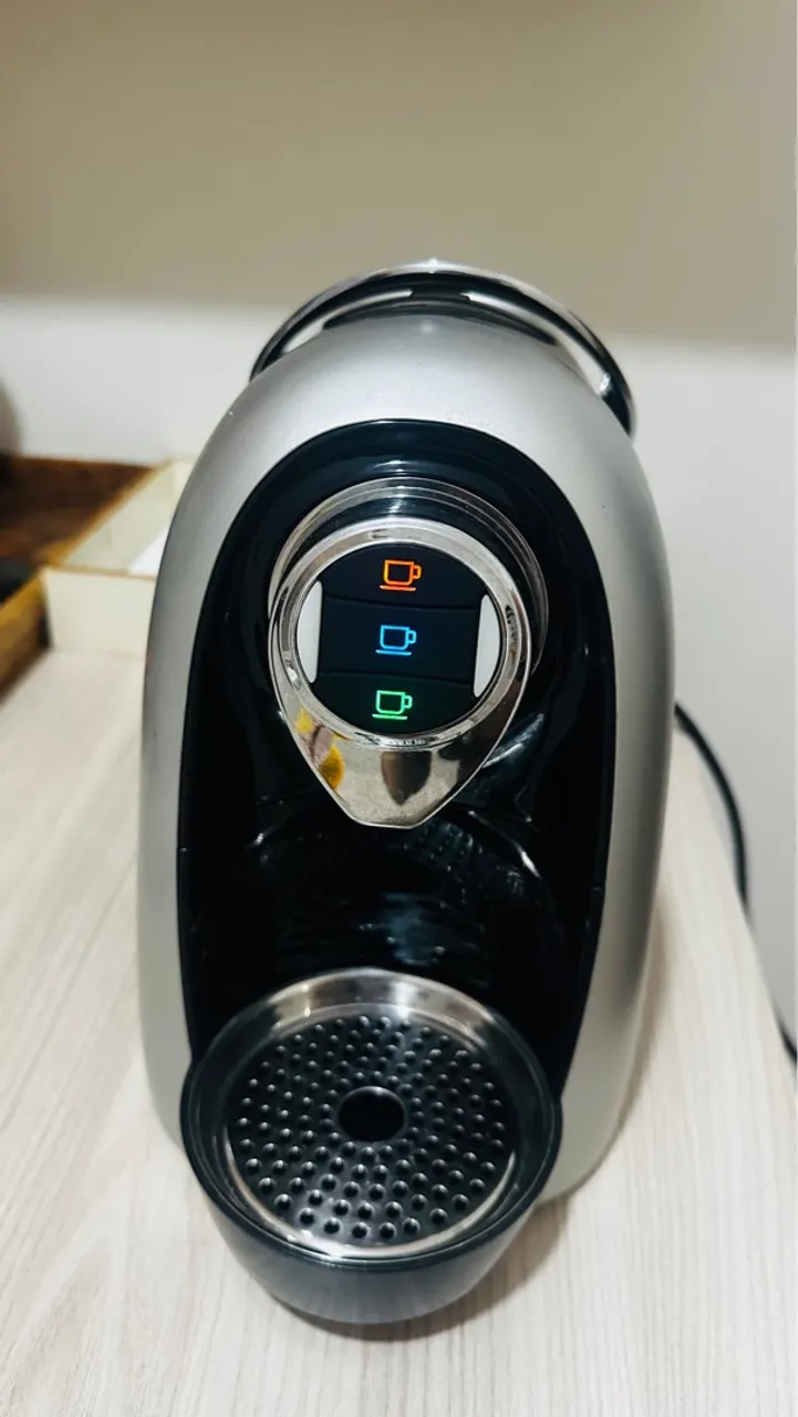 Máquina de Café Espresso Três Corações