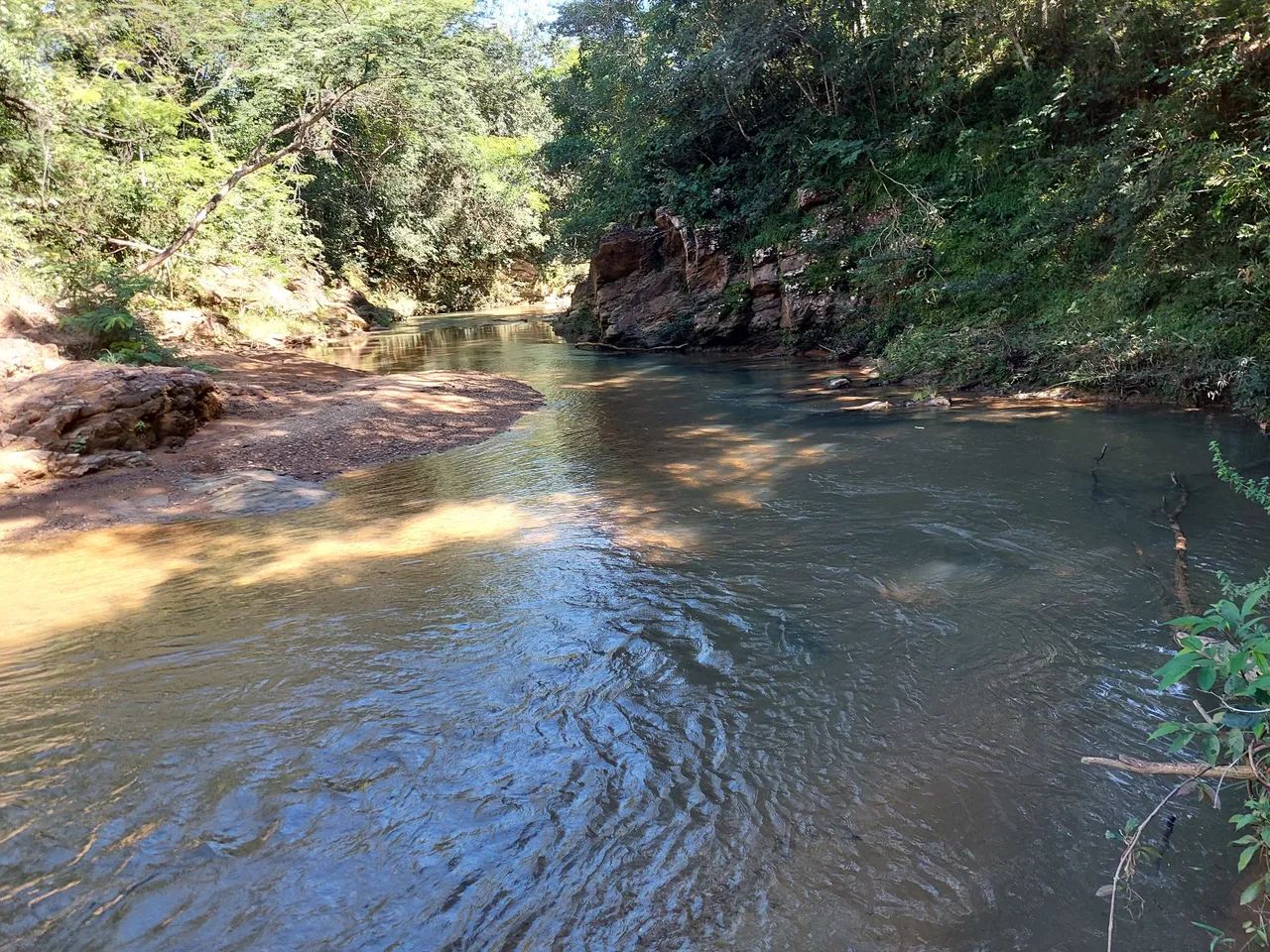 Troco chácara 20.000 metros em Padre Bernardo GO