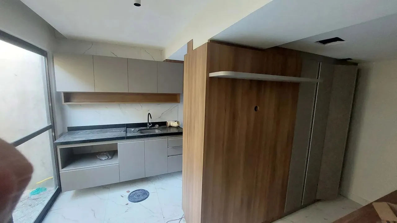 ALUGO FLATS 1/4 MOBILIADO CANDELARIA - CAVALCANTE CORRETOR CL5787