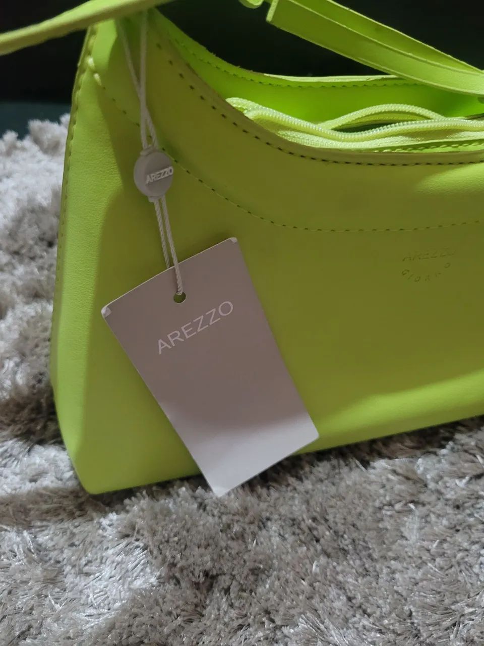 Bolsa Arezzo Verde Neon