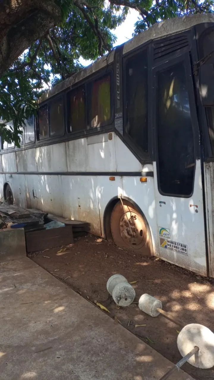 Onibus Volvo El Buss 360 B10M