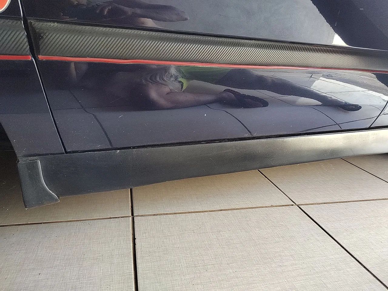 Vendo spoiler lateral universal e algumas peças do golf mk3 antigo