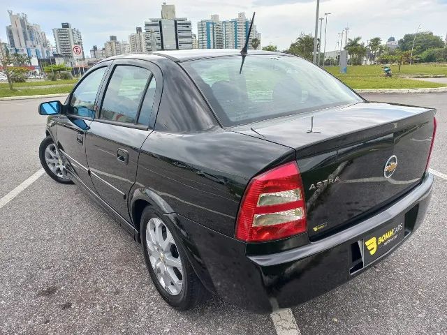 Chevrolet Astra Sed.advan. 2.0 8V MPFI Flexp. Aut. 2010 - Foto 5