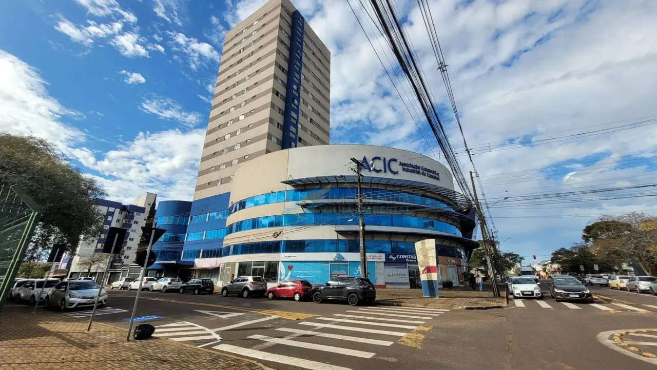 Apartamento para alugar, 70 m² por R$ 2.400,00/mês - Centro - Cascavel/PR