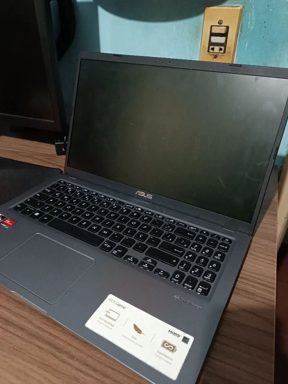 Notebook Asus Ryzen 5 + SSD 256gb + 8gb de ram