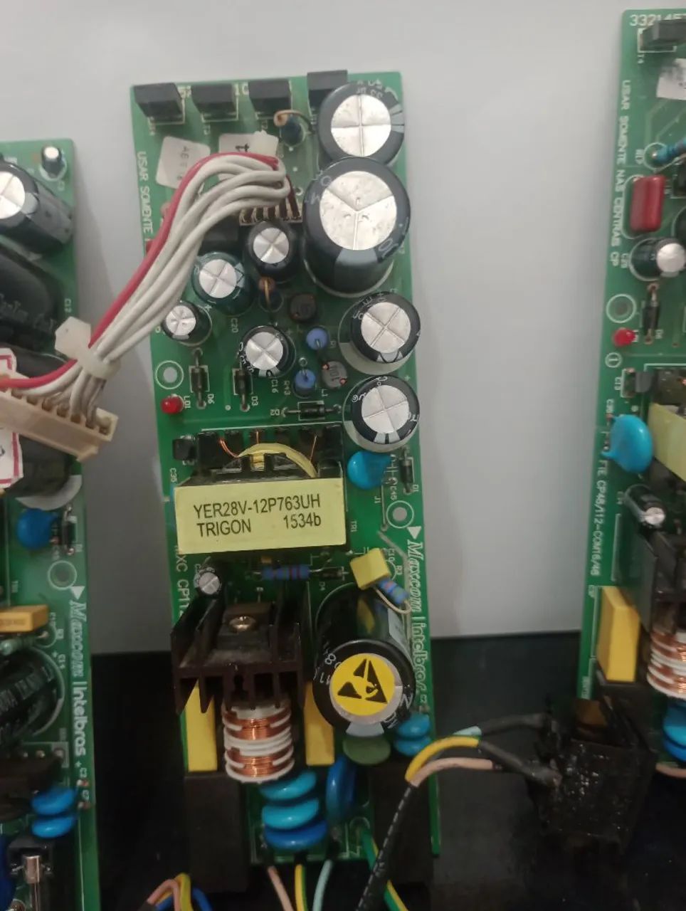 Kit 4 Fonte central Intelbras cp48/112 obs com defeito  - Foto 4