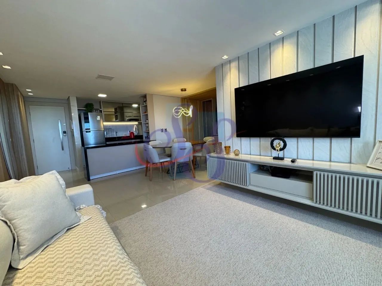 Apartamento mobiliado e com vista mar no bairro Cocó - Foto 2