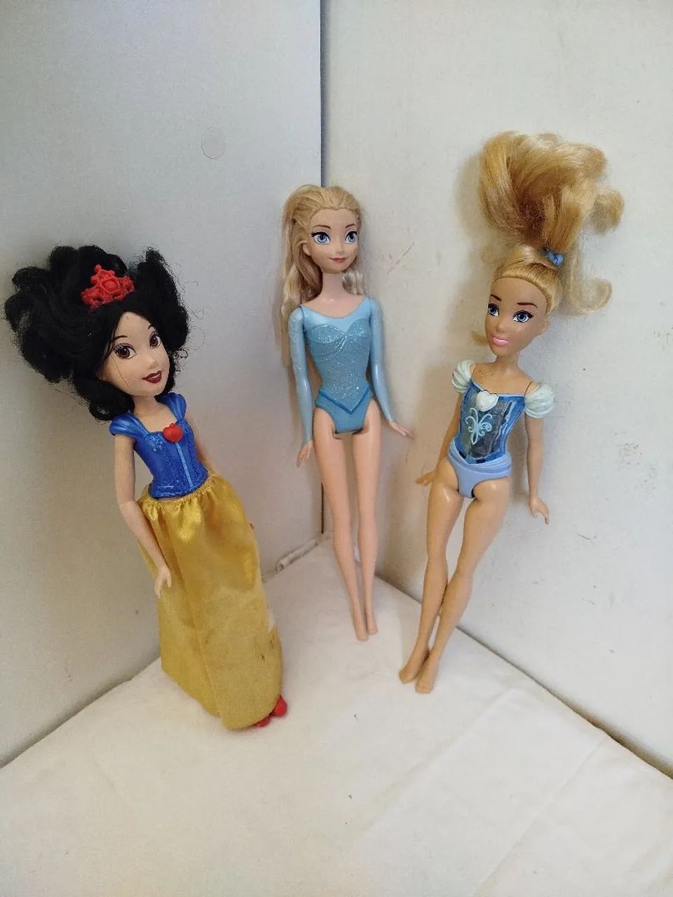 Bonecas Barbie princesas - Foto 2