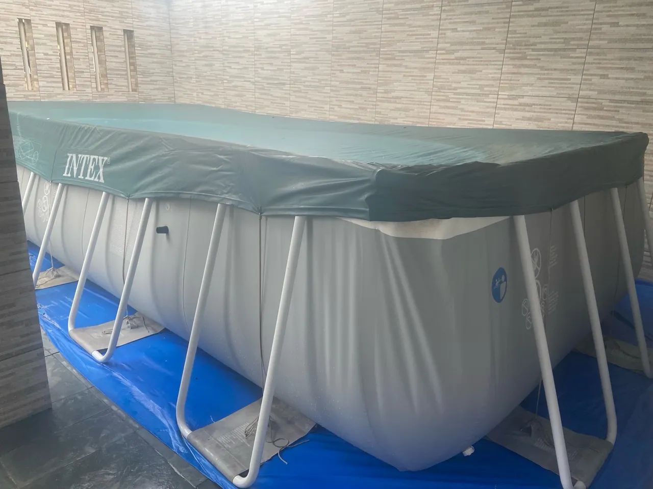 Piscina Intex 10.874 litros!