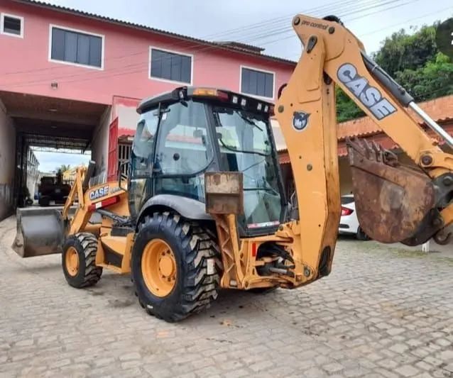 Retroescavadeira case 580n ano 2015 - Foto 3