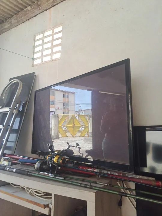 TVs retirada de peça 