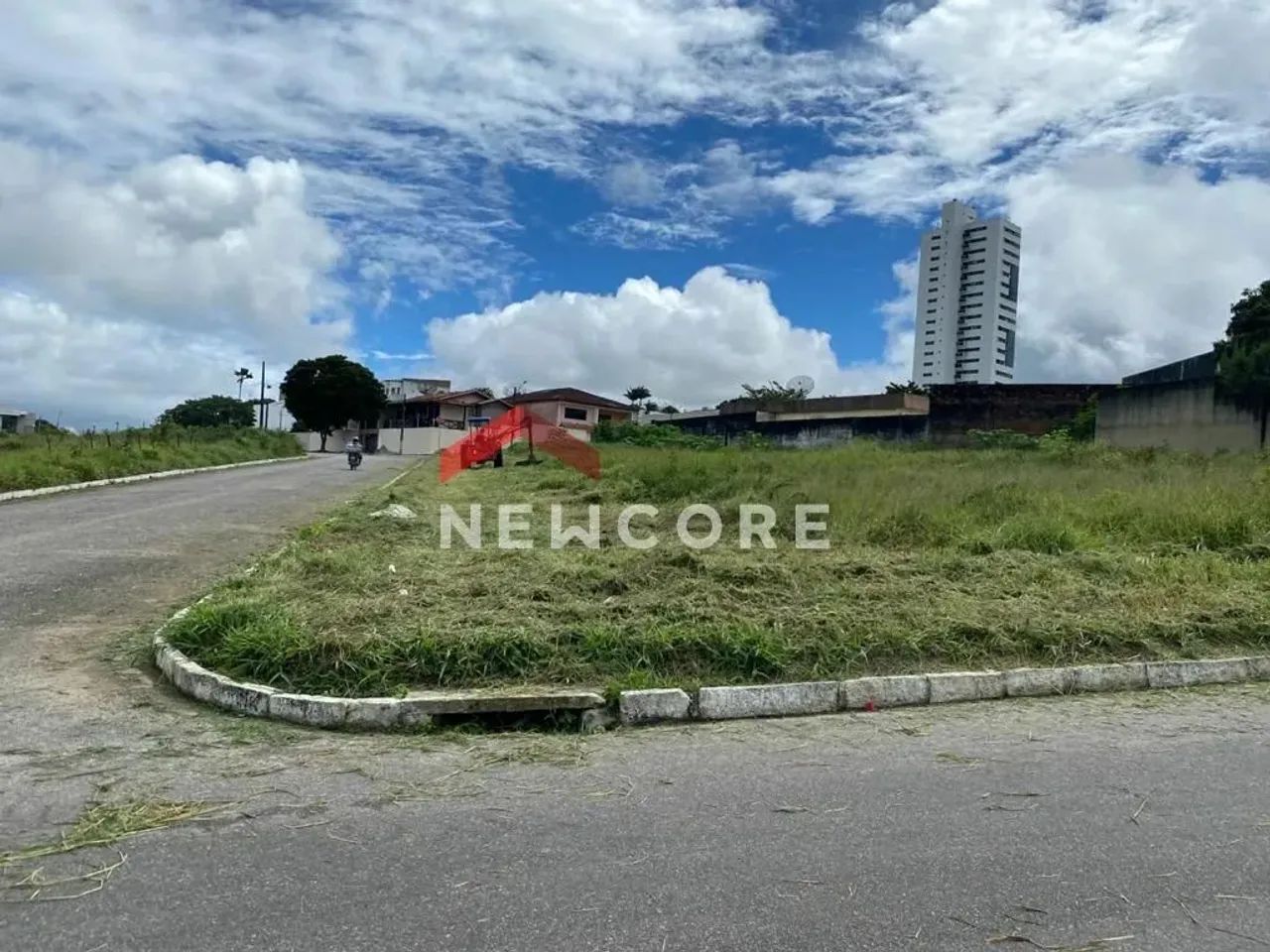 Lote em Rua Paulo Barbosa Ferreira - Heliópolis - Garanhuns/PE