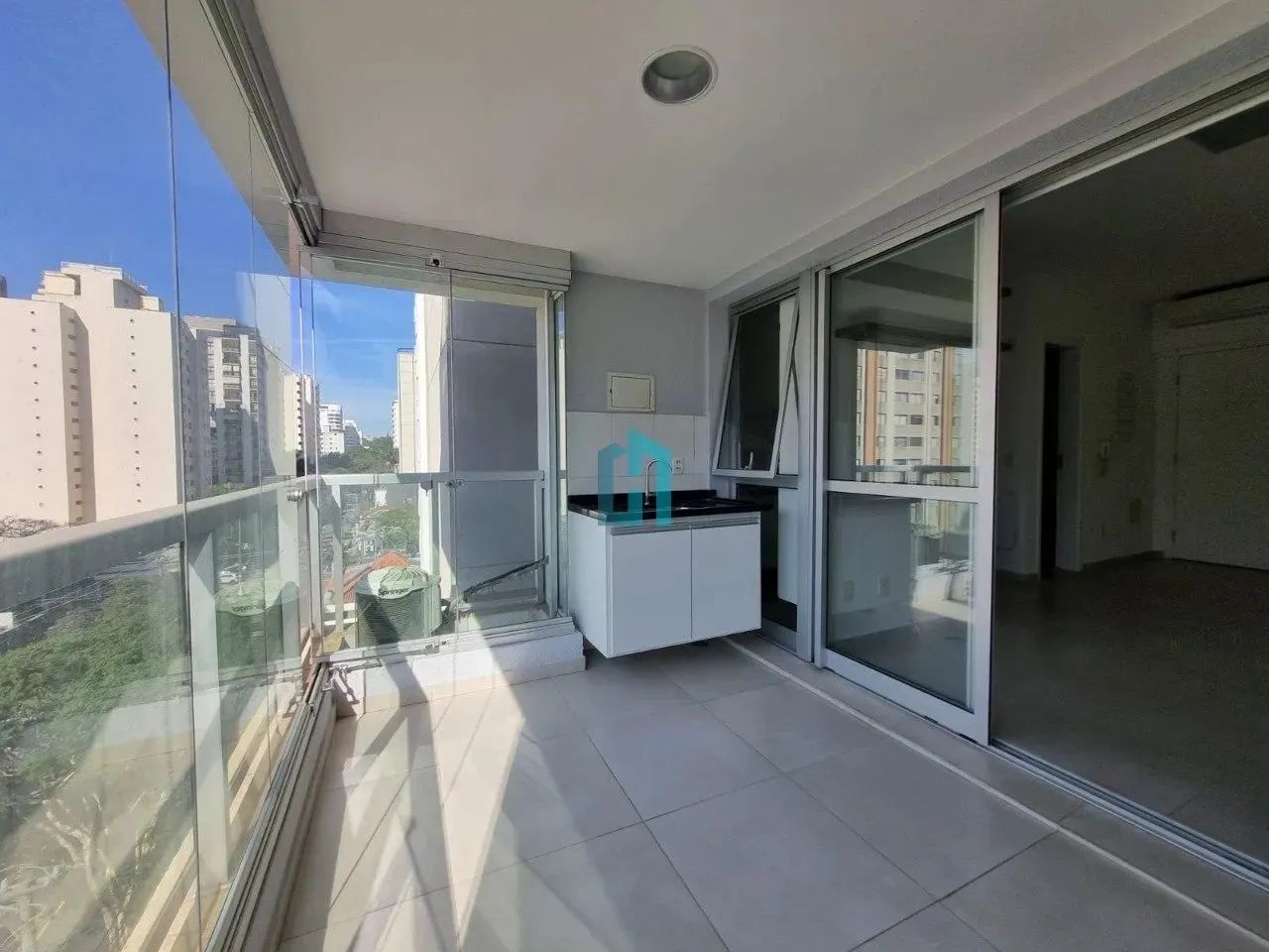 Apartamento para Aluguel em Moema - Foto 2