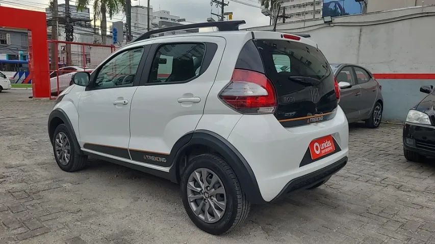 LINDO MOBI TREKKING 1.0 MECÂNICO COM CENTRAL MULTÍMIDIA  - Foto 3