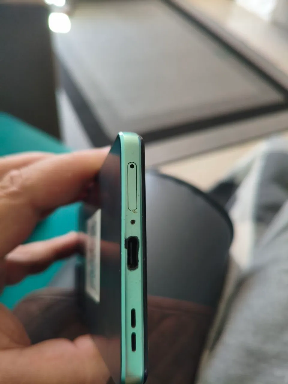 Vendo Celular em perfeito estado de conservação POCO F4 pôr 850,00