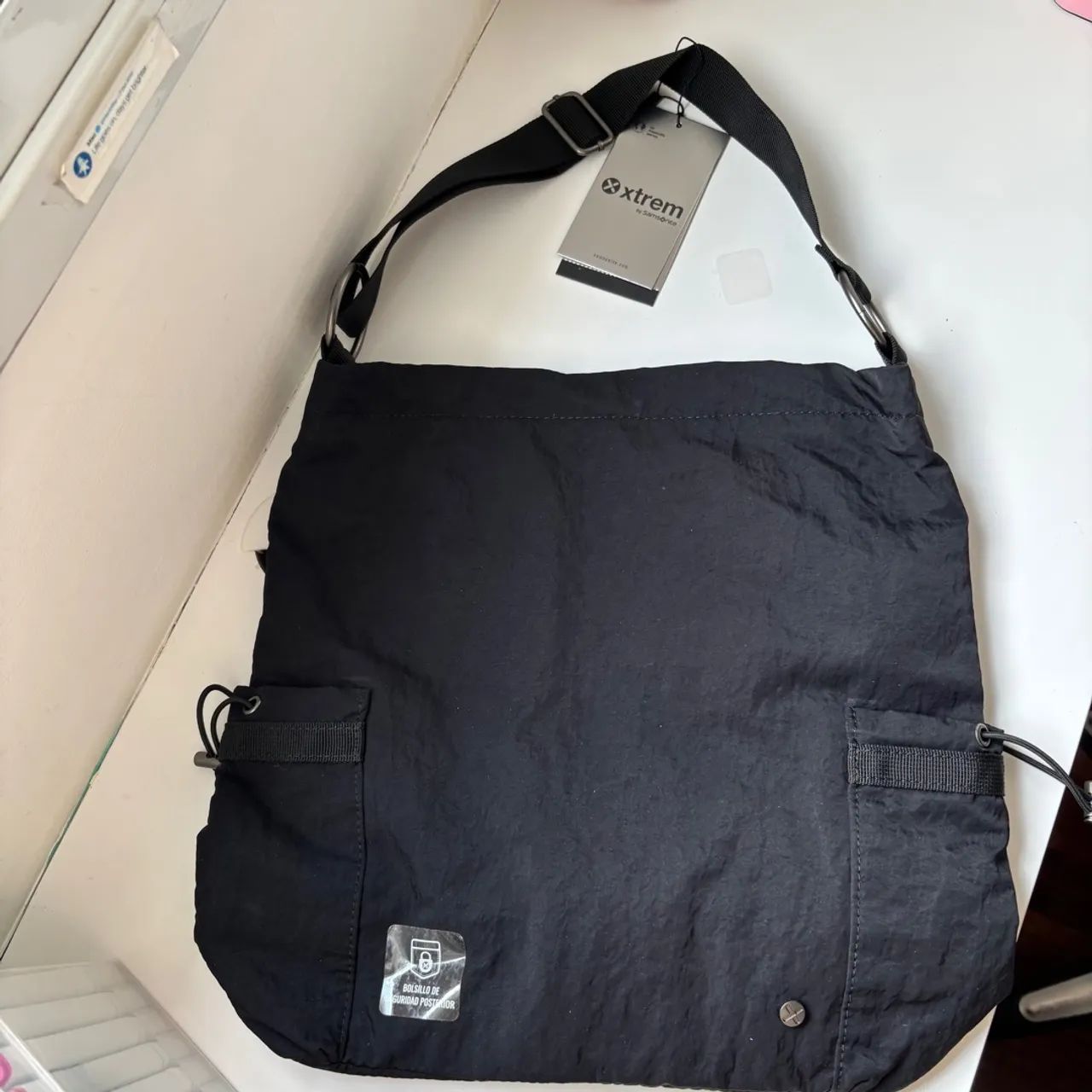 Bolsa de Ombro X-TREM by Samsonite - Preta - Foto 4