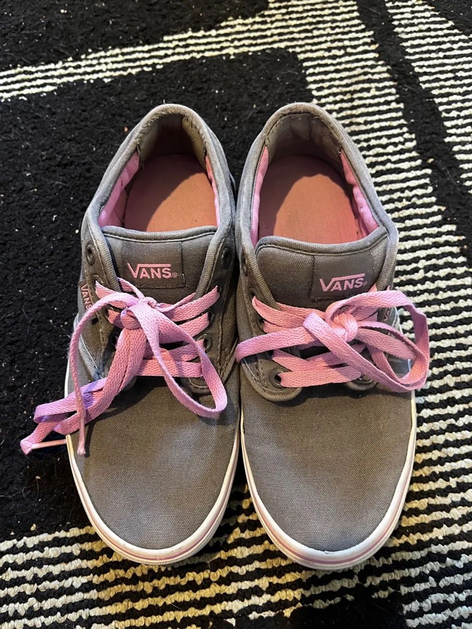 vans 35