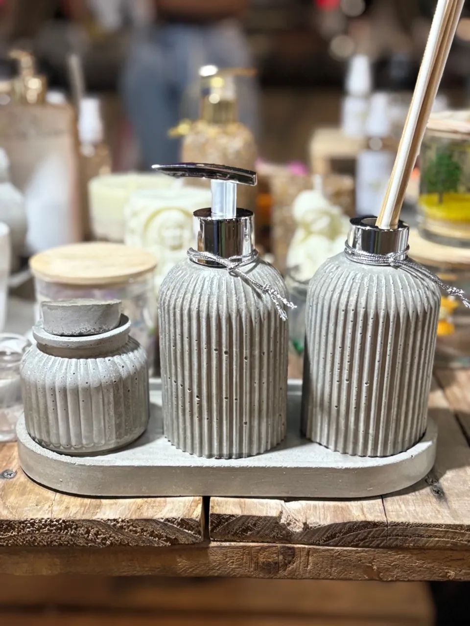 Conjunto de 3 Vasos Decorativos em Concreto