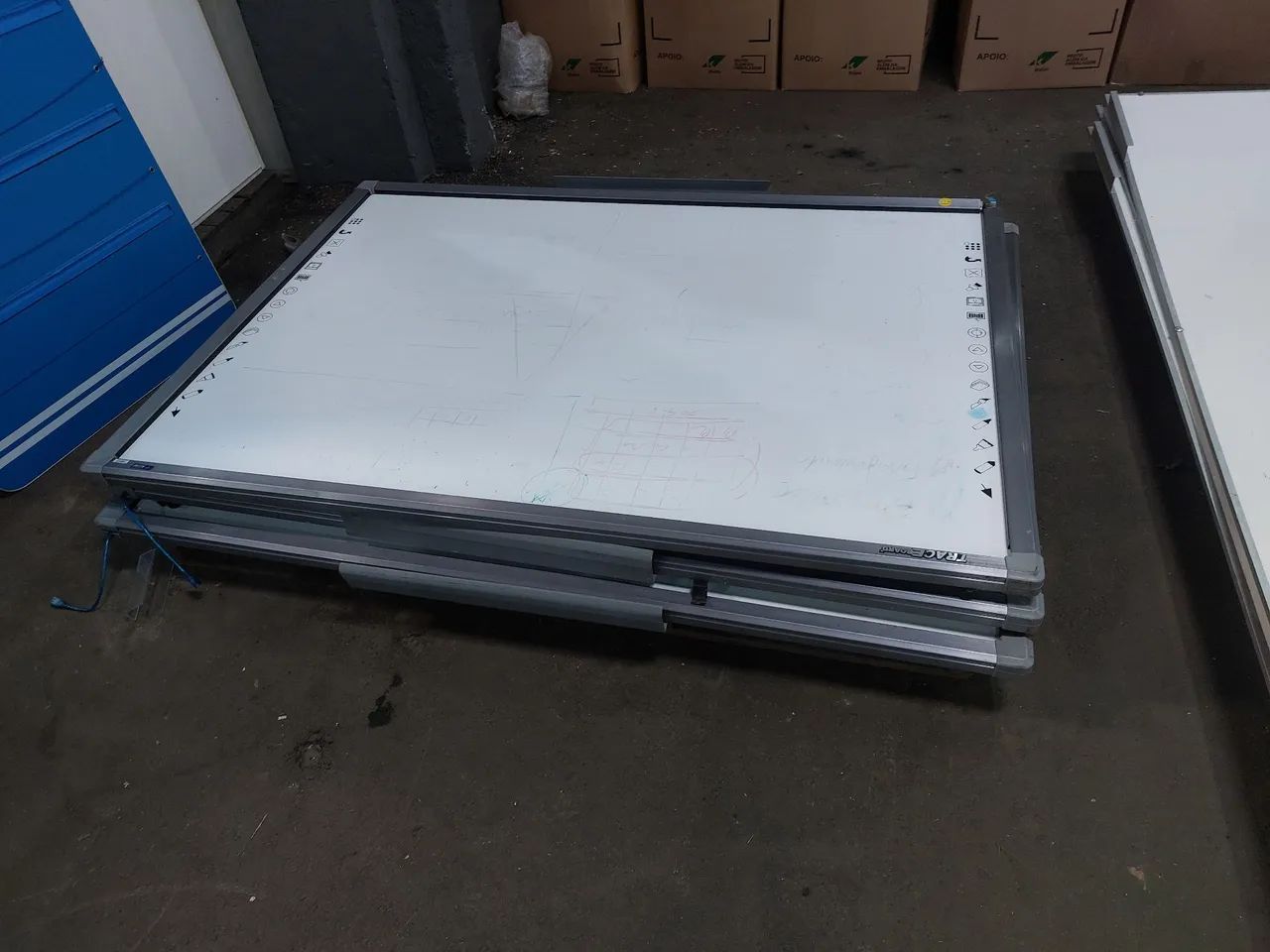 Lousa digital interativa TracBoard   100"