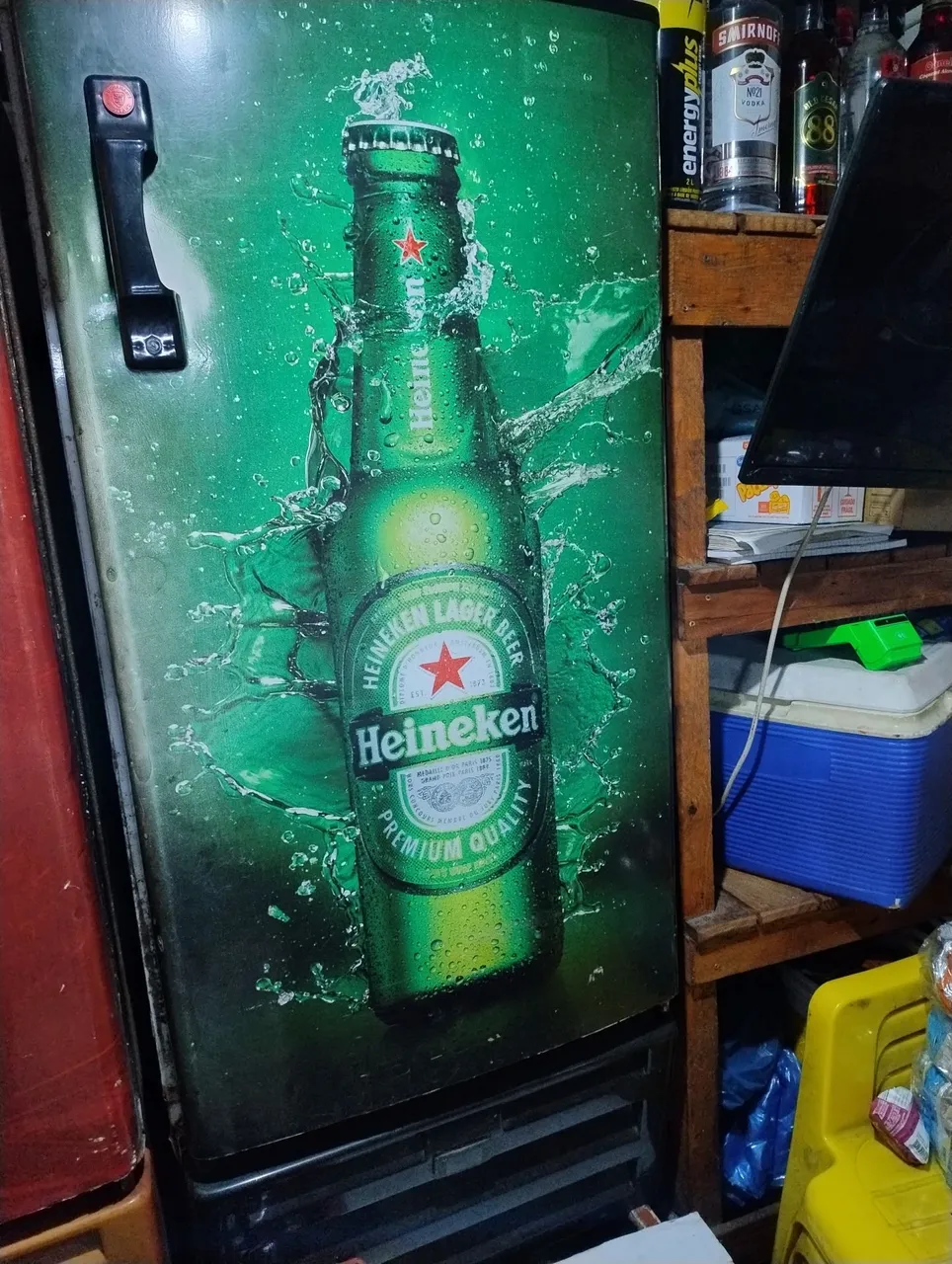 Carcaça de freezer Heineken