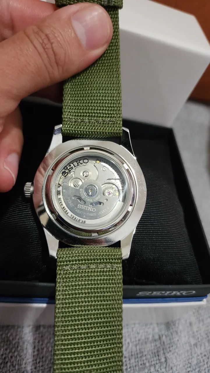 Relógio Seiko 5 Automático verde Militar. - Foto 3