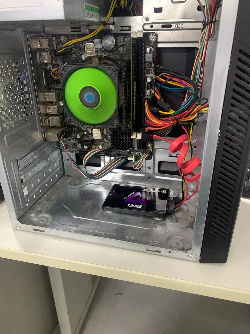 Computer 64374417229059120