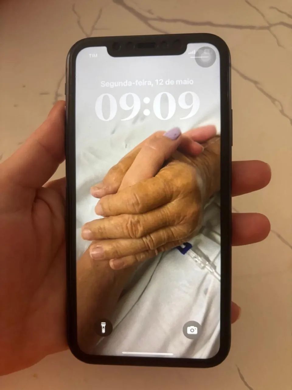 Vendo iPhone 11, 128gb com garantia de iPhone 