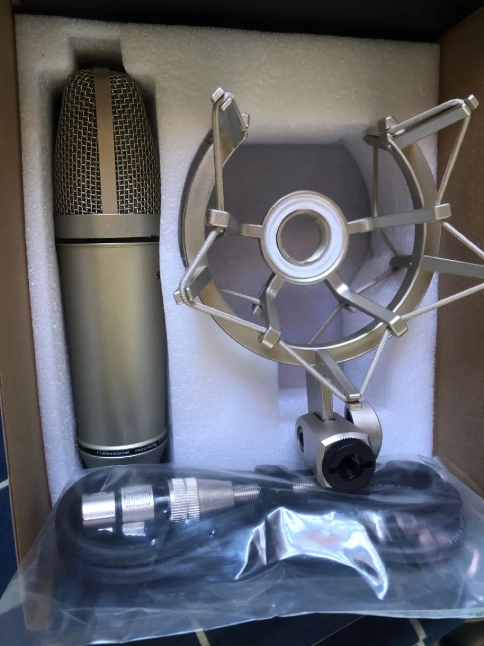 Microfone profissional condensador CS-01 Soundvoice