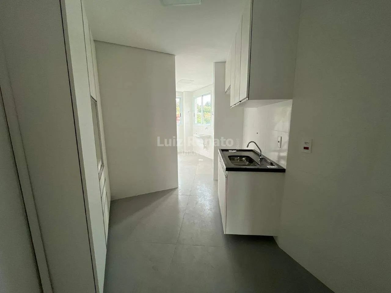 COBERTURA COM 3 QUARTOS E 4 VAGAS PARA LOCAÇÃO NO SION - Foto 4