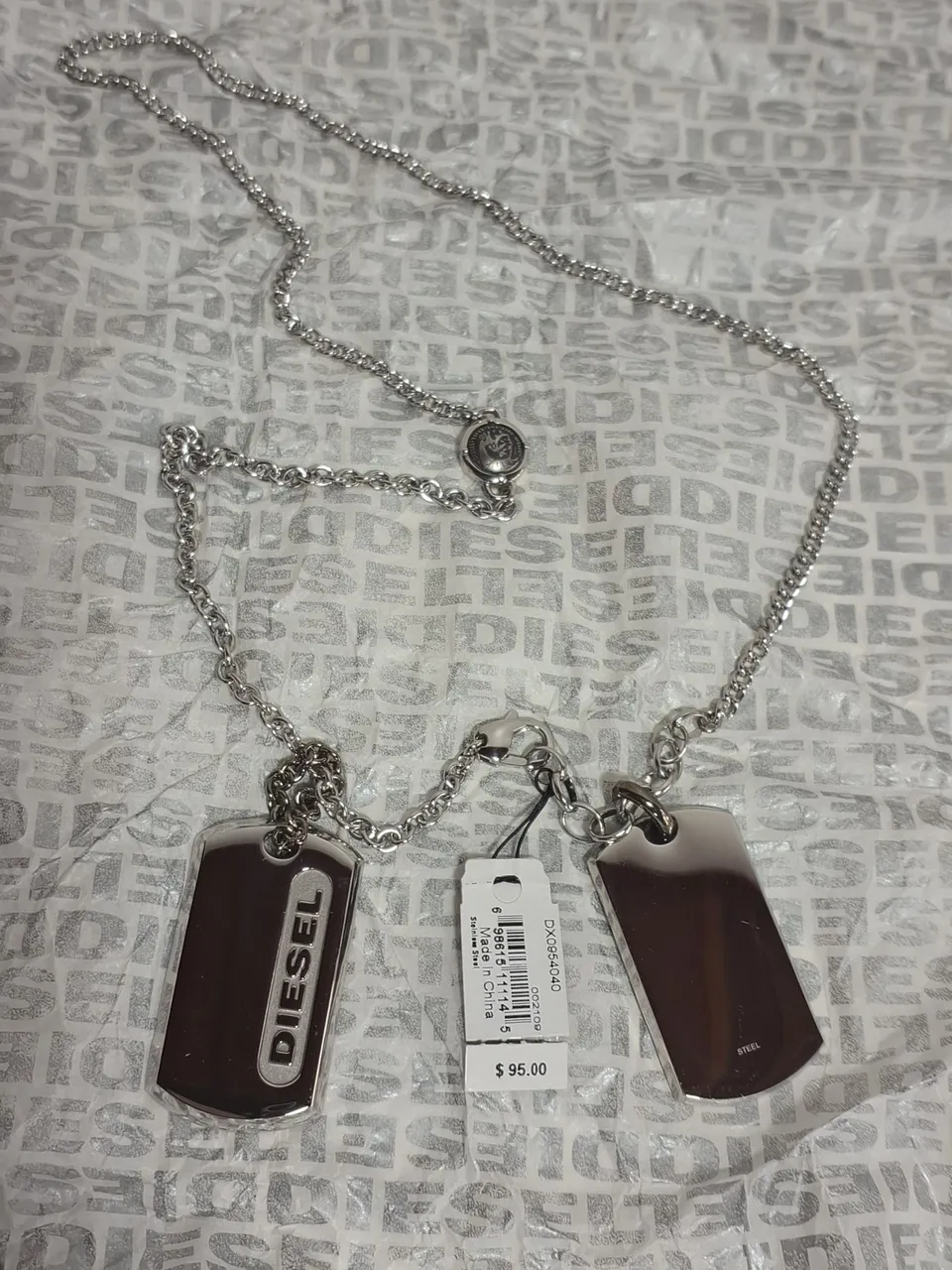 Estiloso colar DIESEL Masculino, Novo e Original, aço inox, duplo pingente, estilo militar
