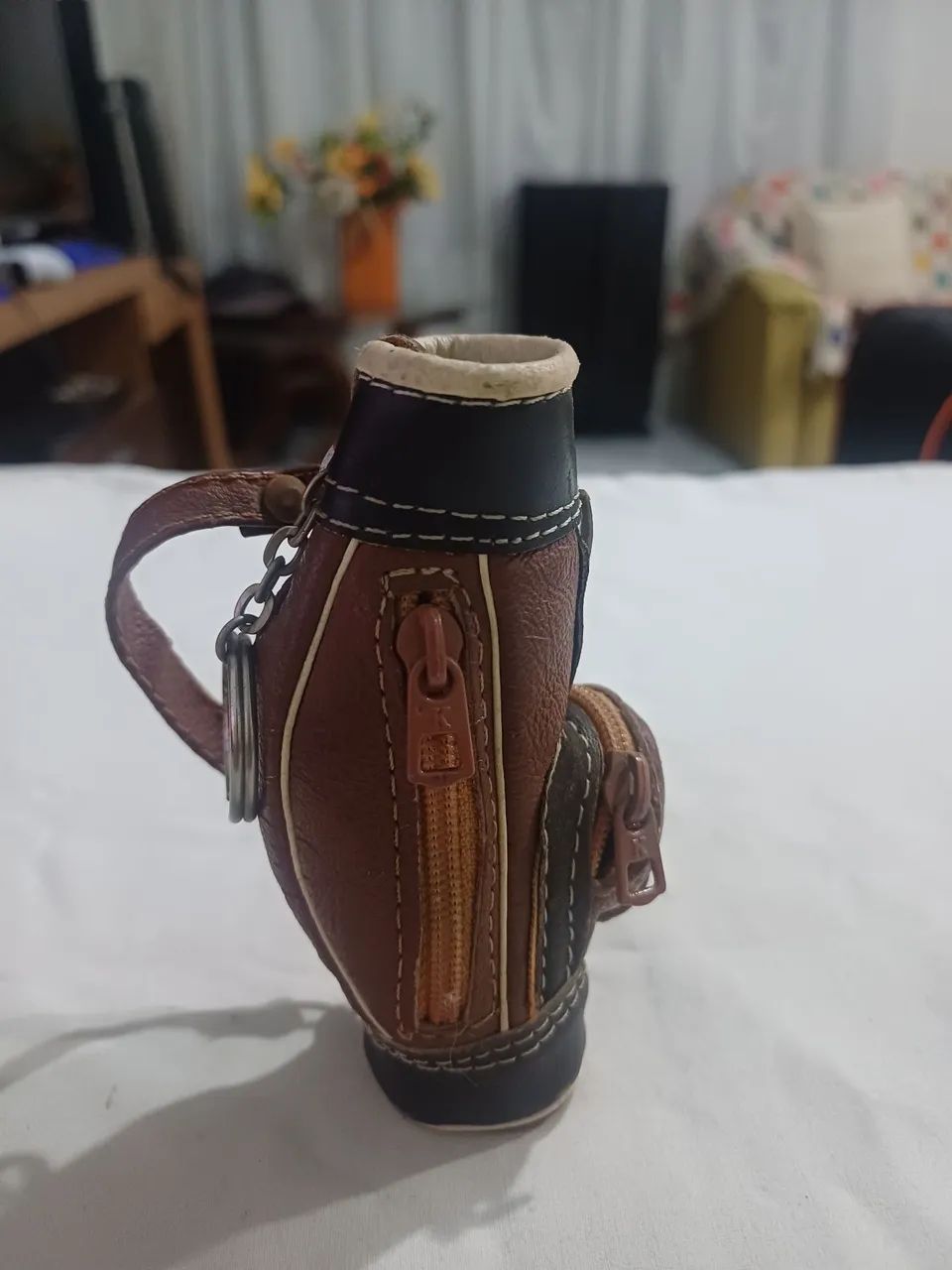 Chaveiro Miniatura de bolsa de golfe em couro