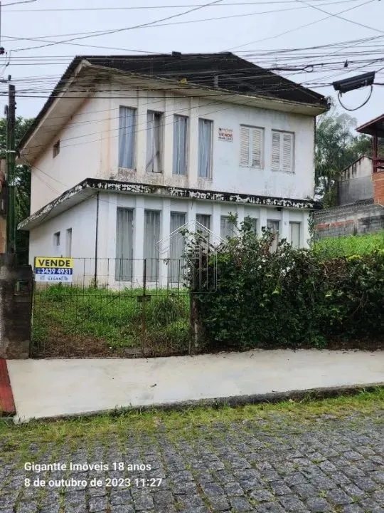 Sobrado para Venda no bairro Suíça, 3 dormitórios, 5 vagas, 164,00 m, 750,00 m