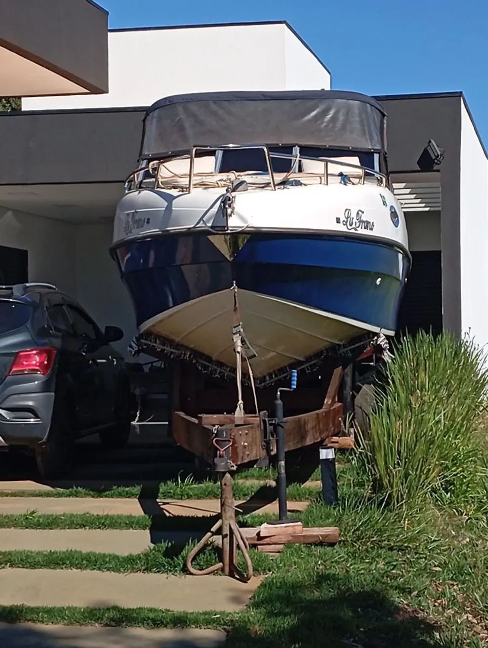 Lancha Commodores 230 2010 impecável - Foto 6